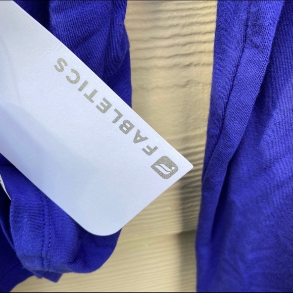 Fabletics Long Sleeve Top - Picture 5 of 6